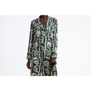 Zara Green and white Floral Rhinestone Button Blouse Women’s Size XL